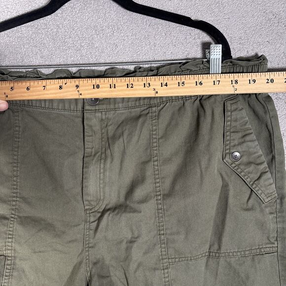 Old Navy Shorts Women’s Size XL Olive Flap Pockets Elastic Stretch Waist Hiking - Picture 6 of 10